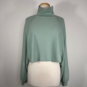 Free People Lost In Forest Mock Neck Ballon Sleeve Cropped Sweater Light Green S